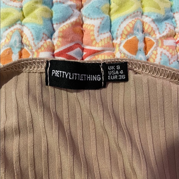 Pretty Little Thing- Ribbed Bodysuit ✨ - Picture 5 of 5